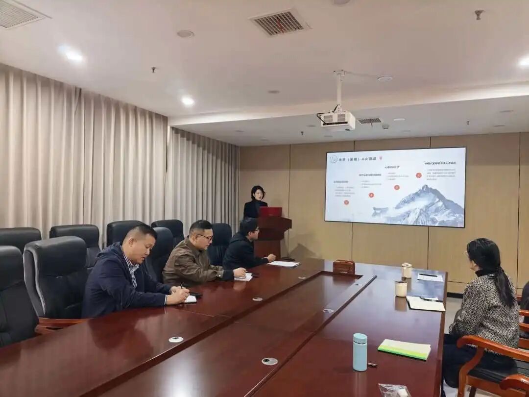 深耕专业・智启健康 | 迈斯姆集团开展 “理论 + 实操” 双轨培训，侯总带队筑牢服务根基
